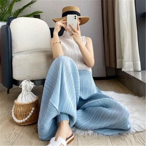 Miyake folds 2021 spring and summer new high-waist casual pants womens nine-point pants fashion bloomers princess pants women