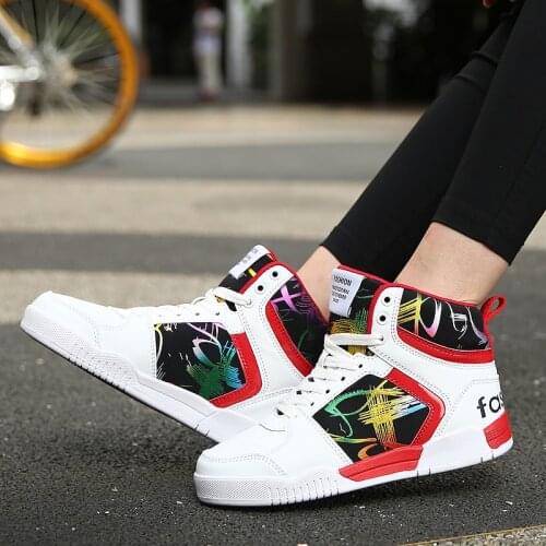 Mens Leather Casual shoes unisex Sneakers Comfortable Man Shoes Outdoor Walking Shoe lover Male Shoes Zapatos De Hombre