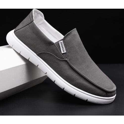 2021Canvas Shoes for Mens Fashionable Breathable All-Matching Slip-on Loafers Casual Light Deodorant Cloth Mens shoe