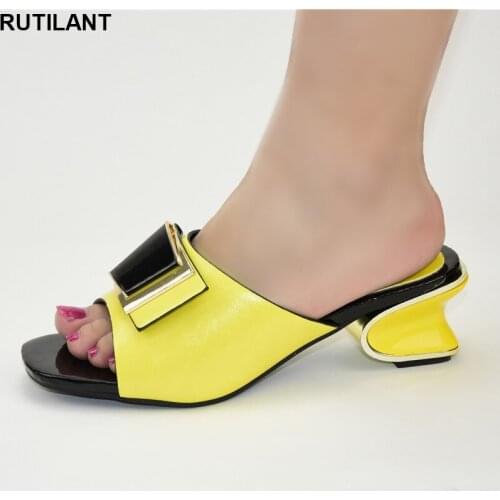 New Arrival African Women Wedding Shoes Decorated with Rhinestone Italian Pumps Women Shoe Ladies Sandals with Heels Party Pumps