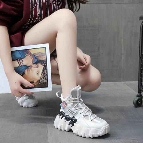 High-top shoes women 2021 new all-match graffiti thick-soled increase fashion womens shoes
