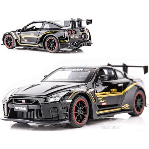 1/32 NISSAN-GTR R35 Alloy Car Model Diecast Race Sport Car With Light Toy Vehicles Kid Toys Car For Children Gifts Boy Christmas
