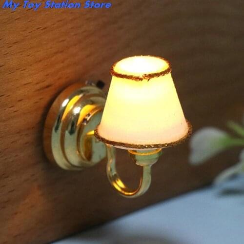 1pc 1/12 Scale Dollhouse Accessories Miniature LED Wall Sconce Lamp, Battery Operated With ON/OFF Switch