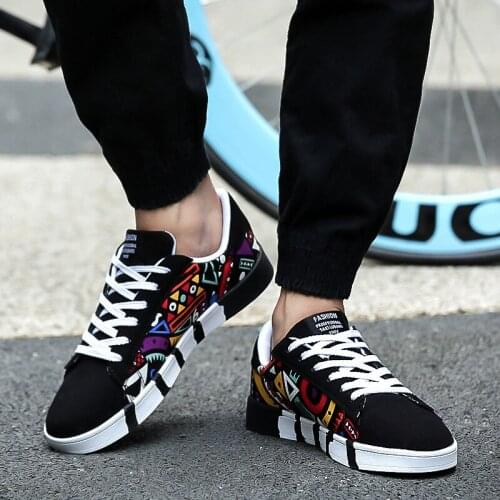 New Men Sneakers Casual Shoes Men Lovers Printing Fashion Flat Tenis Masculino Vulcanized Shoes Zapatos De Hombre