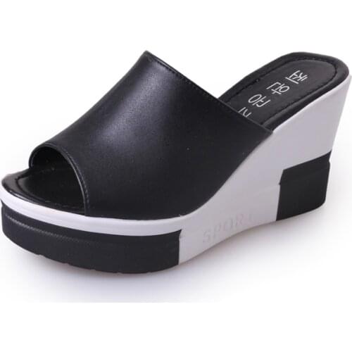 Ultra-Treaded Slip-on Peep Toe High Wedge Platform Women Mule Sandal In Sporty Design