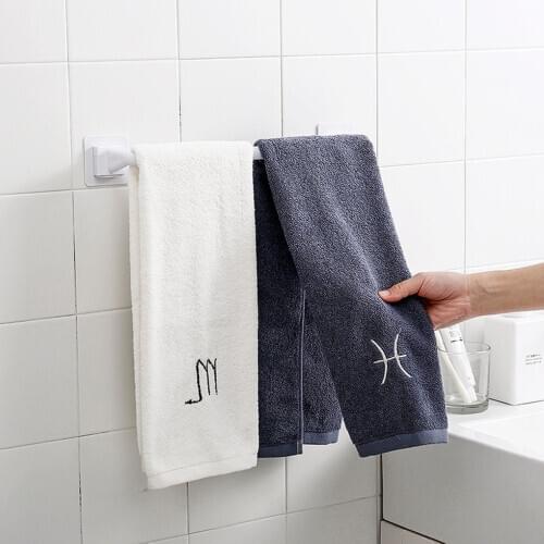 1pc Free Punching Bathroom Hook Towel Bar Household Suction Cup Wall Hanging Slippers Kitchen Storage Rack Bathroom Towel Holder