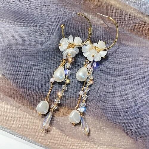 Korean new 2021 lace flower long pearl tassel contracted Women temperament Drop earrings fashion Jewelry