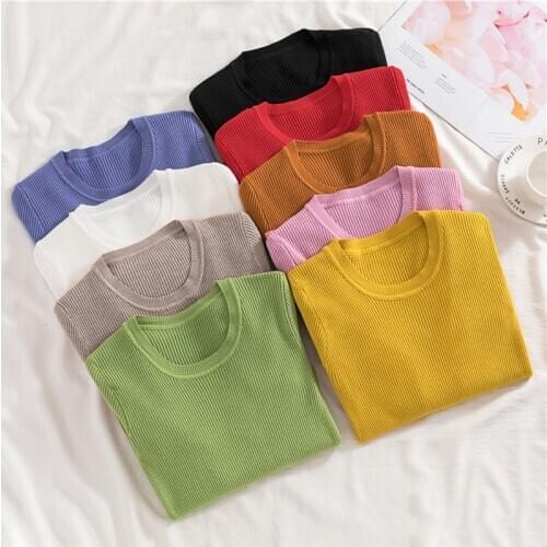 Autumn Winter Knitted Woman Sweaters Fashion Round Collar Solid Color Stripe Casual Womens Sweaters Slim Fit Lady Sweater