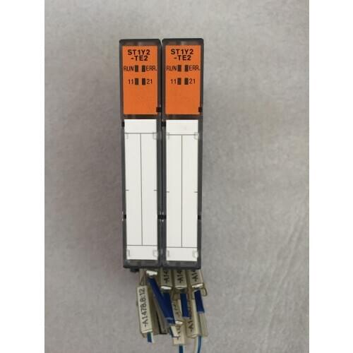 ST1Y2-TE2 PLC , used in good condition . 80% appearance new , good working , free shipping