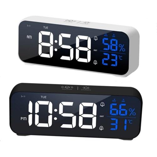 Digital Alarm Clock Workday/Weekend/Everyday Dual Alarm Snooze Voice Control 12/24H Power Off Memory LED Clocks 1200 mAh Battery