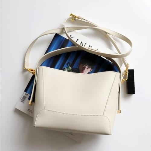 Cow Leather Tote Bag for Women Genuine Leather Ladies Bucket Vintage Handbag Luxury Designer Bag Womens Leather Handbags