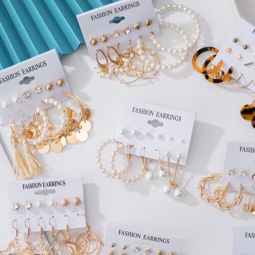 Korean Golden Hoop Earrings For Women Fashion Tassel Pearl Butterfly Pendant Hollow Out Earrings 2021 Trend wedding Jewelry Set