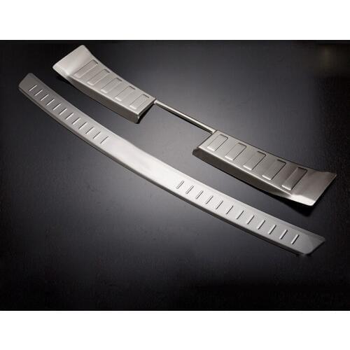 Stainless Steel Rear Bumper Trunk Threshold Door Sill Protector Cover Trim for Nissan X-Trail T32 Rogue 2014 2015 Car Accessory