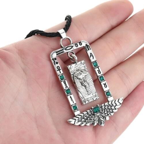 Cxwind Gothic Dragon With Irish Knots Cross Pendant Necklace for Men Viking Norse Amulet Pagan Charm Wing Jewelry collar