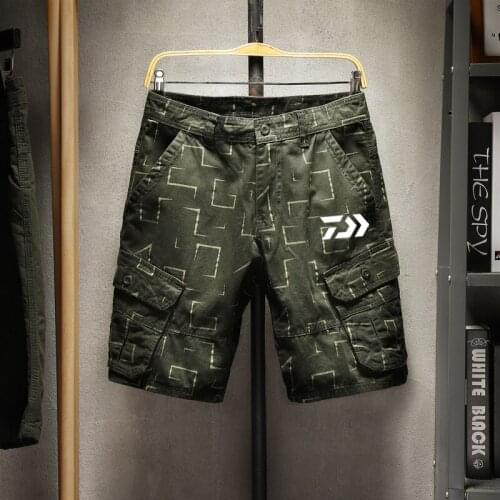 DAIWA Mens Casual Fishing Multi-pocket Shorts 2020 Summer Outdoor Sports Cycling Cotton Shorts Fashion Beach Pants