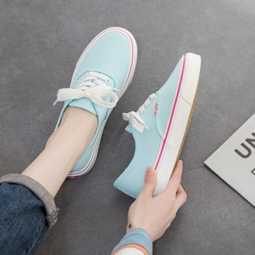 Retro Leather Shoes Women 2019 New Lady Black Shoe Chic Sneakers Girls Casual Shoes Solid Color Flat Heel Chaussure Femme Spring