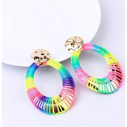 Fashion Winding Rope Thread Hoop Earrings Unique Statement Rainbow Black Gold Oval Drop Hoops Earrings For Women Jewelry Gifts