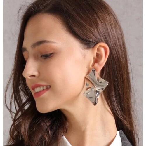 New Exaggerated Brand Rhombus Punk Earrings Gold Color Irregular Square Shiny Metal Big Drop Earrings 2020 Women Party Jewelry