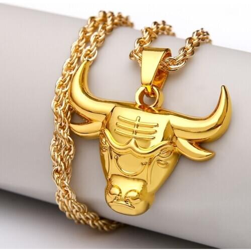 2020 Rap accessories new fashion mens domineering Rhinestone ox head pendant necklace personality hiphop mens Pendant