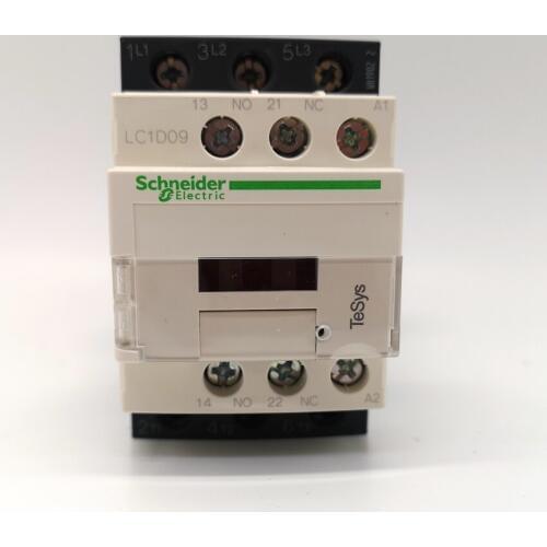 1PCS Schneider AC contactor LC1D09M7C 9A AC220V
