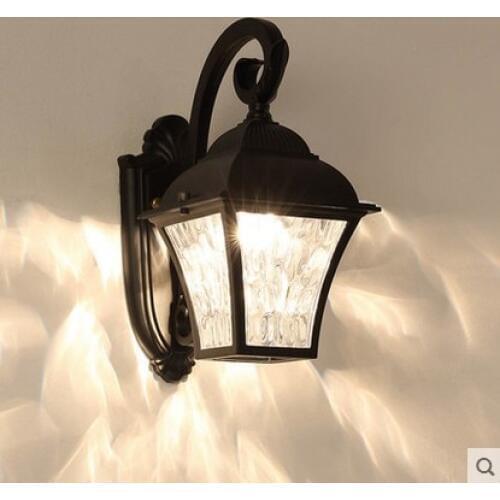 New SOLAR POWERED WALL LANTERNS WALL LIGHT LAMP OUTDOOR GARDEN FENCE DOOR