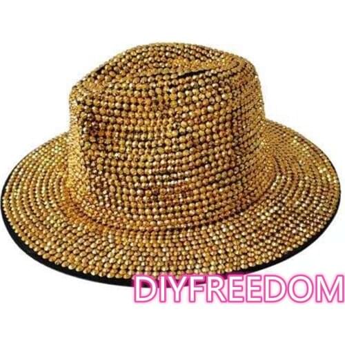 Rhinestone fedora Jazz Hats Cowboy Hat For Women And Men Double-sided Color Cap Red With Black Wool Bowler Hat Wholesale 2021