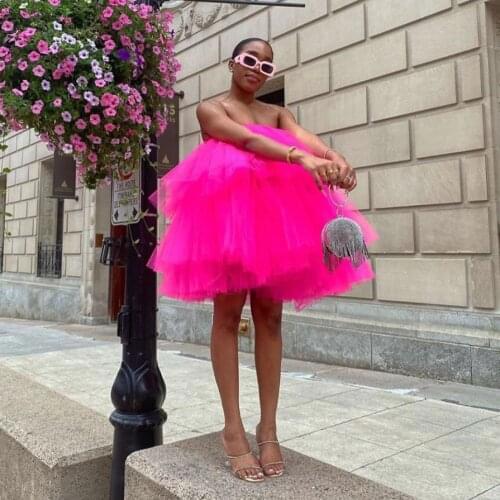 Cute Fuschia Short Tulle Skirts Strapless Custom Made Puffy Tulle Dresses Tiered Fluffy Girls Party Birthday Photography Dress