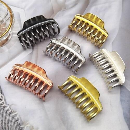 Fashion Woman Metal Hair Claws Hair Accessories Chic Barrettes Hairclips Hairpins Headwear Girls Ornaments Shark Crab Clip