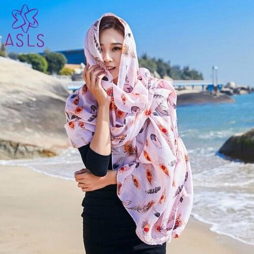2018 New Spring And Summer Wild Printed Shawl Scarf Silk Scarf Seaside Travel Sun Protection Shawl Women Lady Girl Necessary