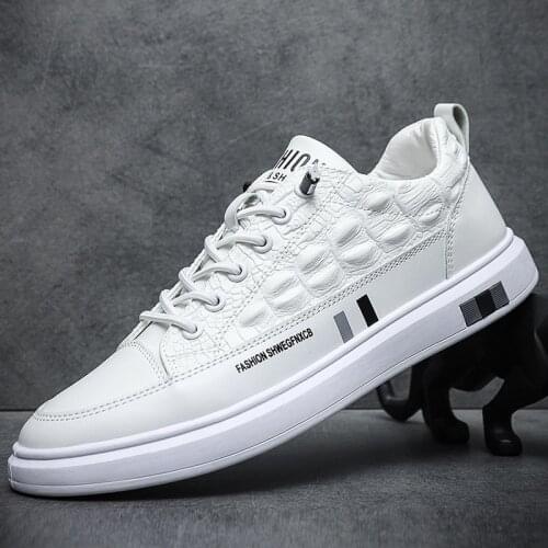 Mens Fashion Casual Shoes High Top Sneakers 2021 Spring Men Shoes High Quality Non-slip Men Sneakers Walking Shoes Zapatillas