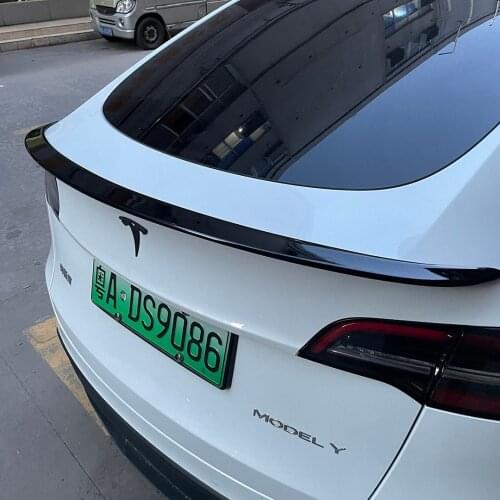 The carbon fiber rear spoiler is suitable for Tesla Model Y The rear top wing is matte black original car P version model y