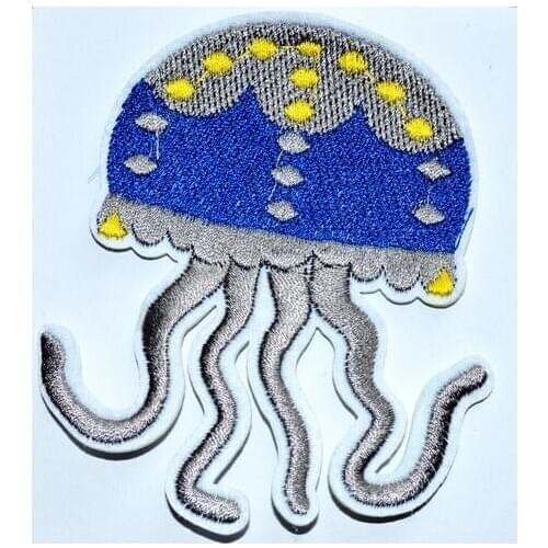Jelly Fish jellyfish Patch Beach Decoration Embroidered Iron On Applique (Size is about 8.5 * 9.5 cm)