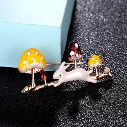 Zlxgirl fashion pink Enamel rabbit brooch jewelry metal tin alloy gold color Hijab Pins Clothes Suit Accessories scarf pins bijo