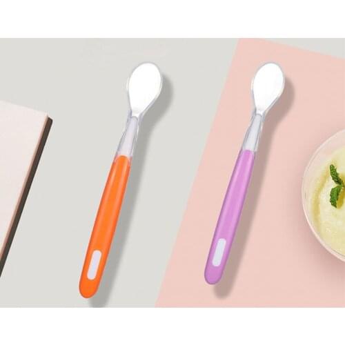 2Pcs/Lot Childrens Products Baby Candy Color Silicone Spoon Newborn Feeding Training Baby Stuff Feeding Soft Spoon Tableware