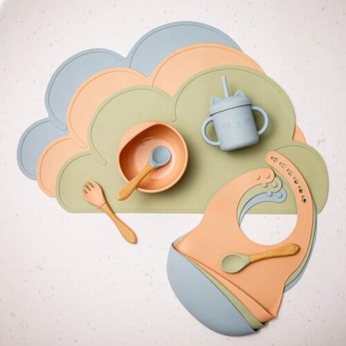 New 6Pcs/Set Cloud Placemat Baby Feeding Set Food Grade Silicone Bib Cup Bowl Tableware Waterproof Spoon Fork BPA Free For Baby