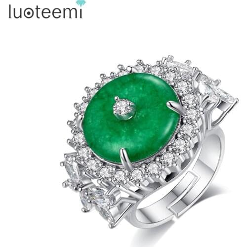 LUOTEEMI New Design Vintage Resizable Ring for Women Wedding Banquet Paved Micro Shiny Cubic Zircon Green Stone Fashion Jewelry