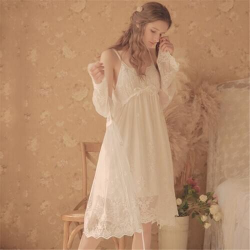 Sexy nightdress with chest pad suspenders two-piece suit home service sweet palace style lace elegant bathrobe пижама