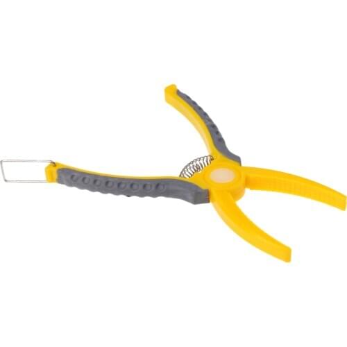 Plastic Fish Grip Fishing Clip Clip With Yellow Plastic Cord Sports