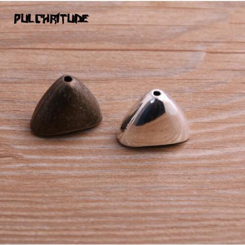 10pcs 12*16*20mm Two Color Receptacle Hollow Triangle DIY Spaced Jewelry Accessories Charms For Jewelry Making