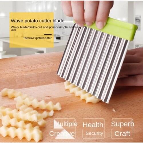 Stainless steel potato cutting Manual household wave knife Kitchen gadgets French fries cutting Multifunctional vegetable knife