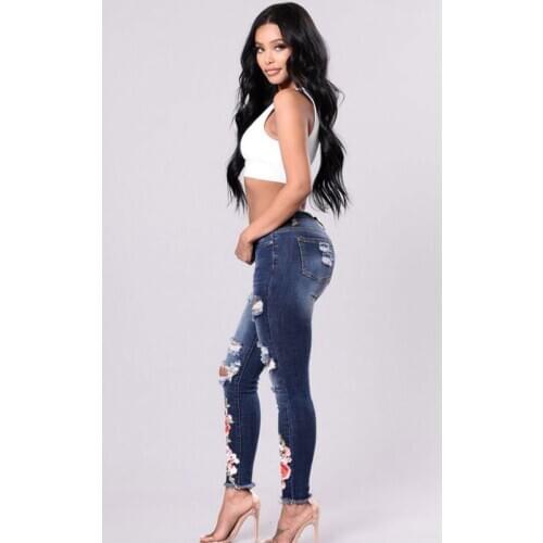 Large skinny elastic ripped woman jeans red flower embroidery at front high waist trousers female denim stretch destroyed blue
