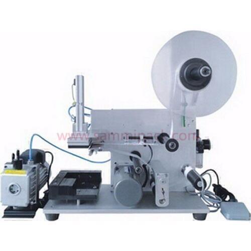 Semi automatic flat bottle labeler, sticker labeling machine with best price