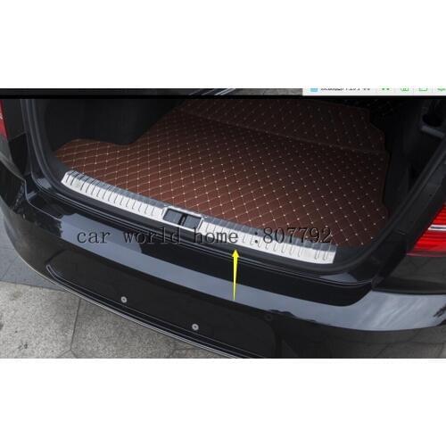 REAR BUMPER PROTECTOR STEP PANEL BOOT COVER SILL PLATE For VW for Volkswagen passat B8 4DOORS 2017 2018