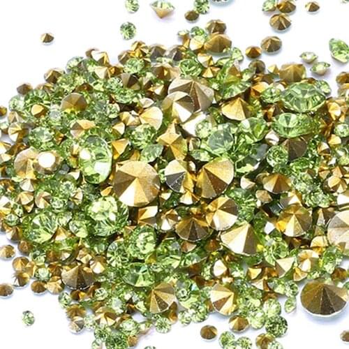 Wholesale Light Green Resin Rhinestones Glue On Beads PointBack Many Sizes Diamond Jewelry Nail Art Wedding Dress Decoration DIY