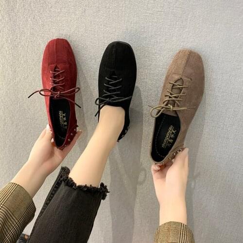 Retro Womens Shoes Suede Leather Moccasin Lace-up Non-slip Casual Shoes Soft Breathable Sewing Shoes All-match Lazy Shoes