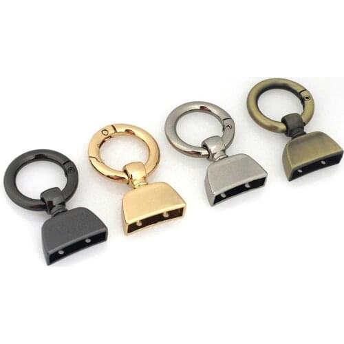 1x Metal Spring Ring Decorative Buckle Fashion Keychain for Webbing Leather Craft Bag Strap Belt Garment Connector DIY Accessory