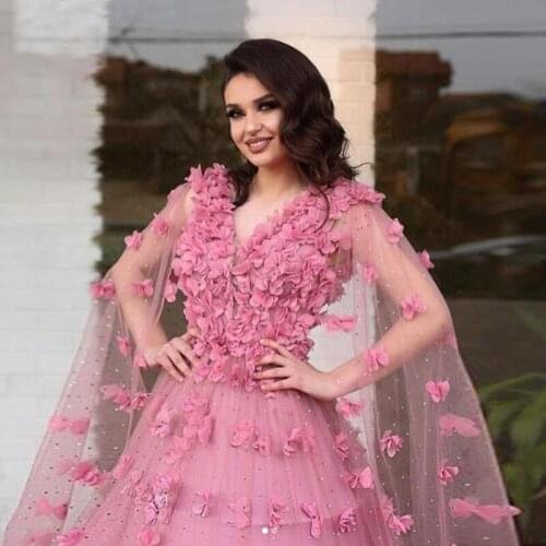 Gorgeous 3D Flora Appliques Prom Dresses Saudi Arabia Caaaap Style A Line Tulle Evenin Gowns Robe De Soiree Women Formal Wear