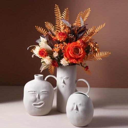 2021 New Nordic Art Ceramic Vase Ornaments Abstract Face Plain Embryo Flower Arrangement Vase Home Decoration