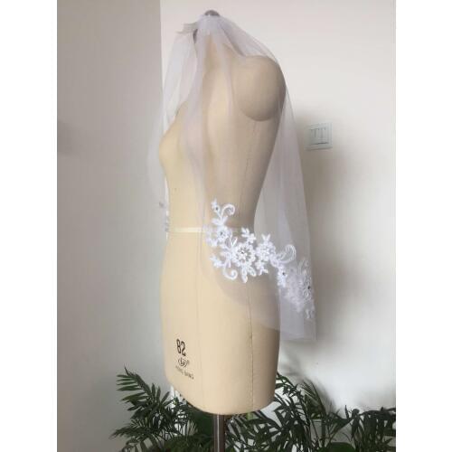 Lace Bridal Veil 1 Layer White Ivory Bridal Wedding Dress veil with Comb Fingertip Length Rhinestone applique Bride vail 80cm