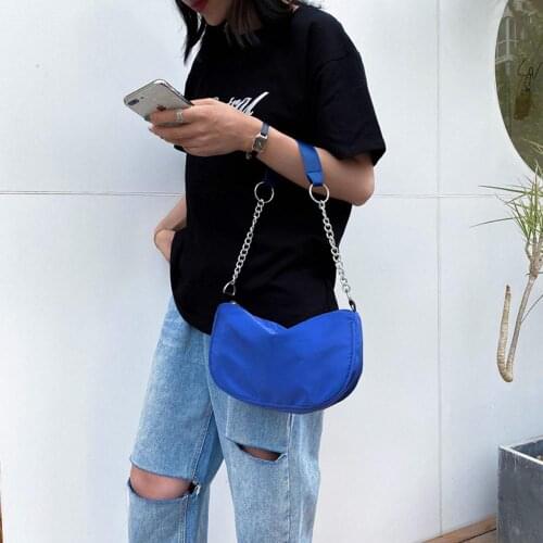 Hot Wholesal Woman Hand Bag Messenger Bags Black Chain Womens Bag Single Shoulder Messenger Bag Underarm French Stick Bag